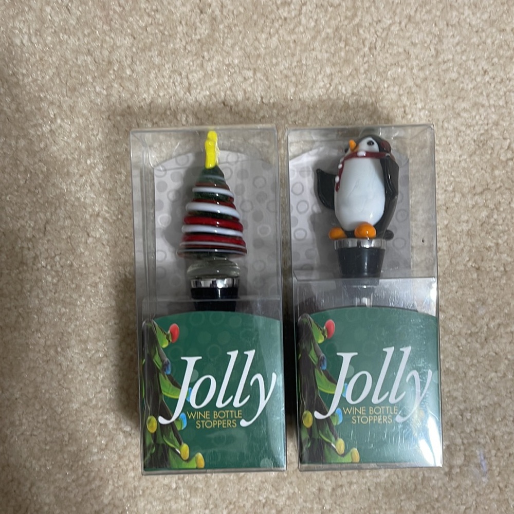 Wine Stoppers art glass NWT in the box. Penguin and a Christmas tree.